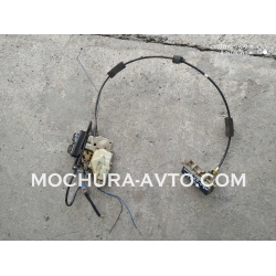 Брава и дръжка заден капак HONDA HR-V 1.6б. 105к.с. 1999г.