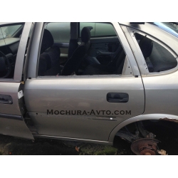 Врата задна лява OPEL VECTRA 95-02г.